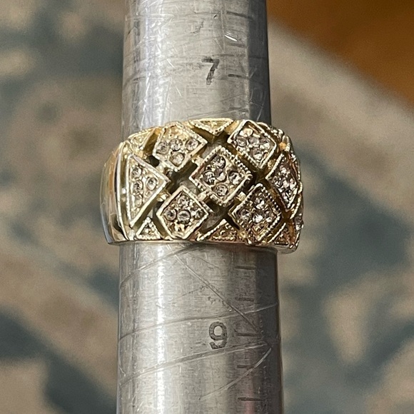 Diamanté crystal set gold and silver tone wide size 8 band ring - Picture 10 of 15